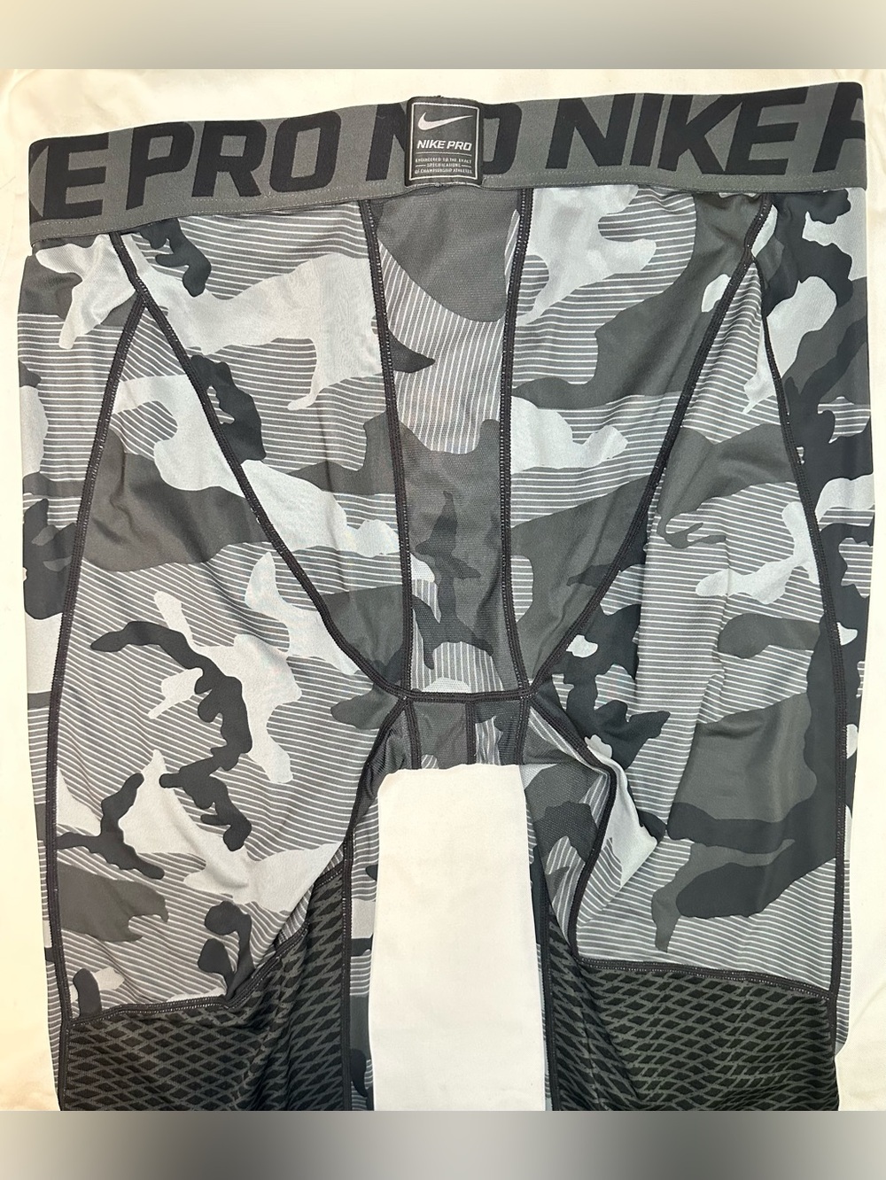 Nike Pro Compression Tights Camo Gray Black Men’s XL 20” Inseam Dri-FIT - Picture 2 of 5